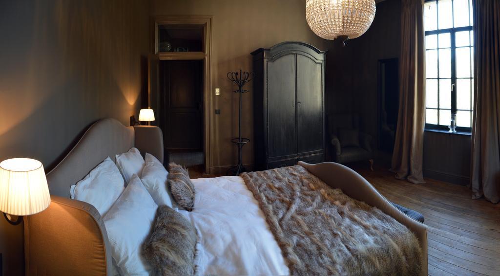 Chateau Beausaint Ла Рош ан Арден Екстериор снимка